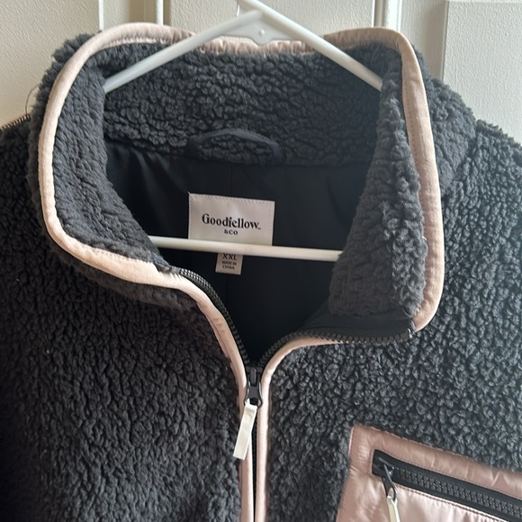 Zip Up Jacket - Picture 4 of 8